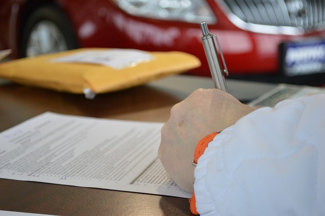 contract-945619_640.jpg